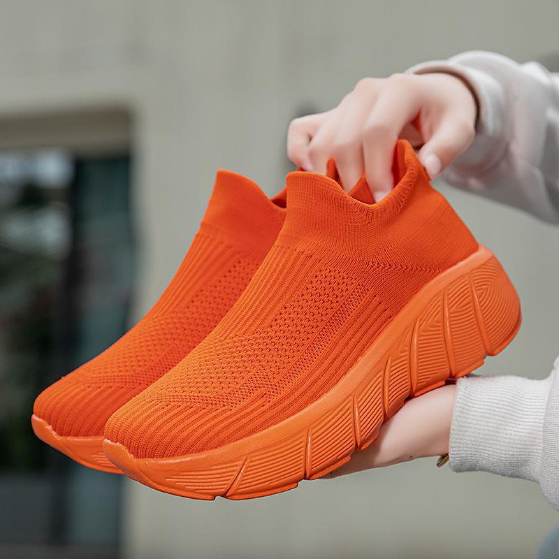 Ultra-Thick-Soled Socks, Lightweight Soft-Soled Slip-On Shoes For Couples, Casual Lightweight Walking Shoes, Height-Increasing Hiking Shoes For Men And Women, Trendy - Image 1